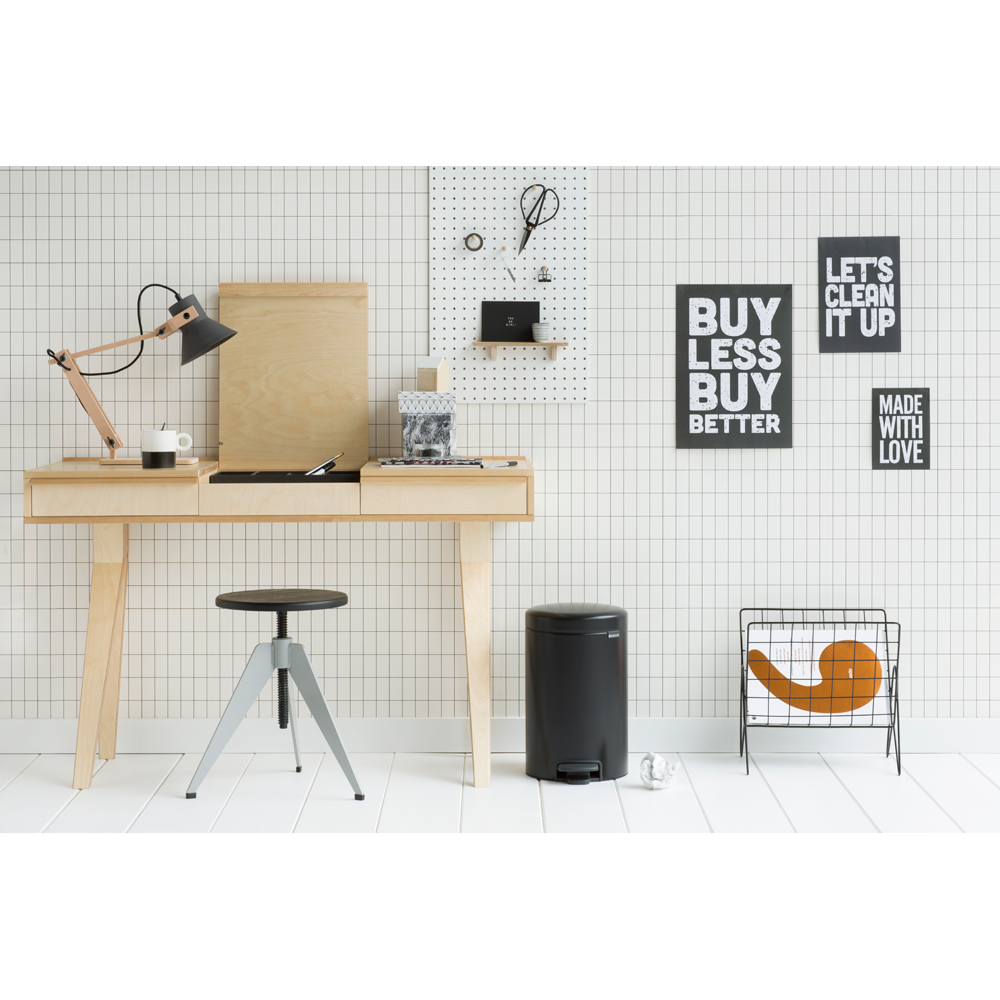 Pedalhink Brabantia Newicon 12 l, Matt Svart, fingerprint proof